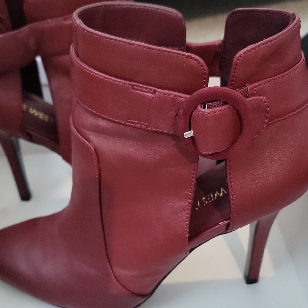 Nine West Chic Red Heeled Boots